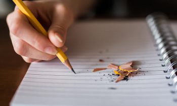 چگونه پیش نویس اولیه بنویسیم: ۵ نکته در باب نوشتن اولین پیش نویس